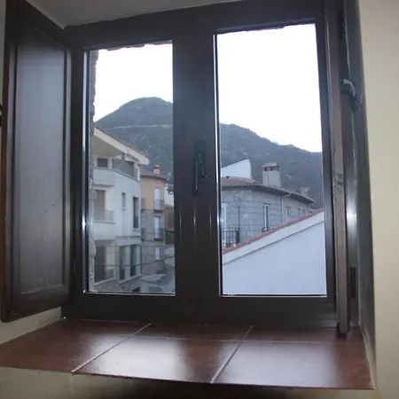 Casa rural La Cancha I Navalacruz